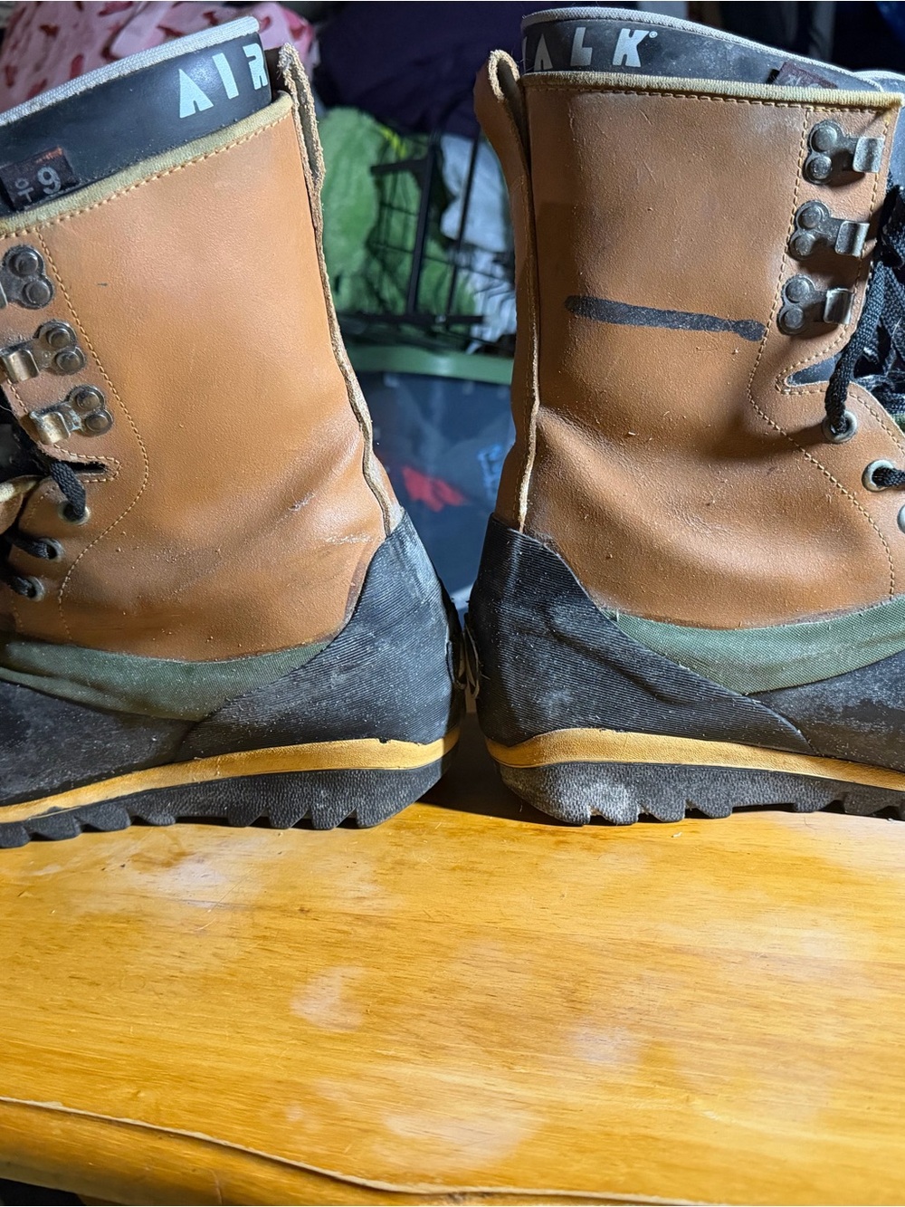 AIRWALK men’s snowboarding boots